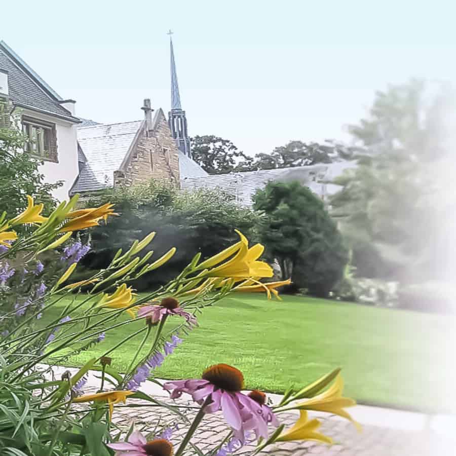 Summer Worship at Saint Paul’s